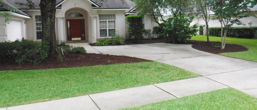 new brown mulch